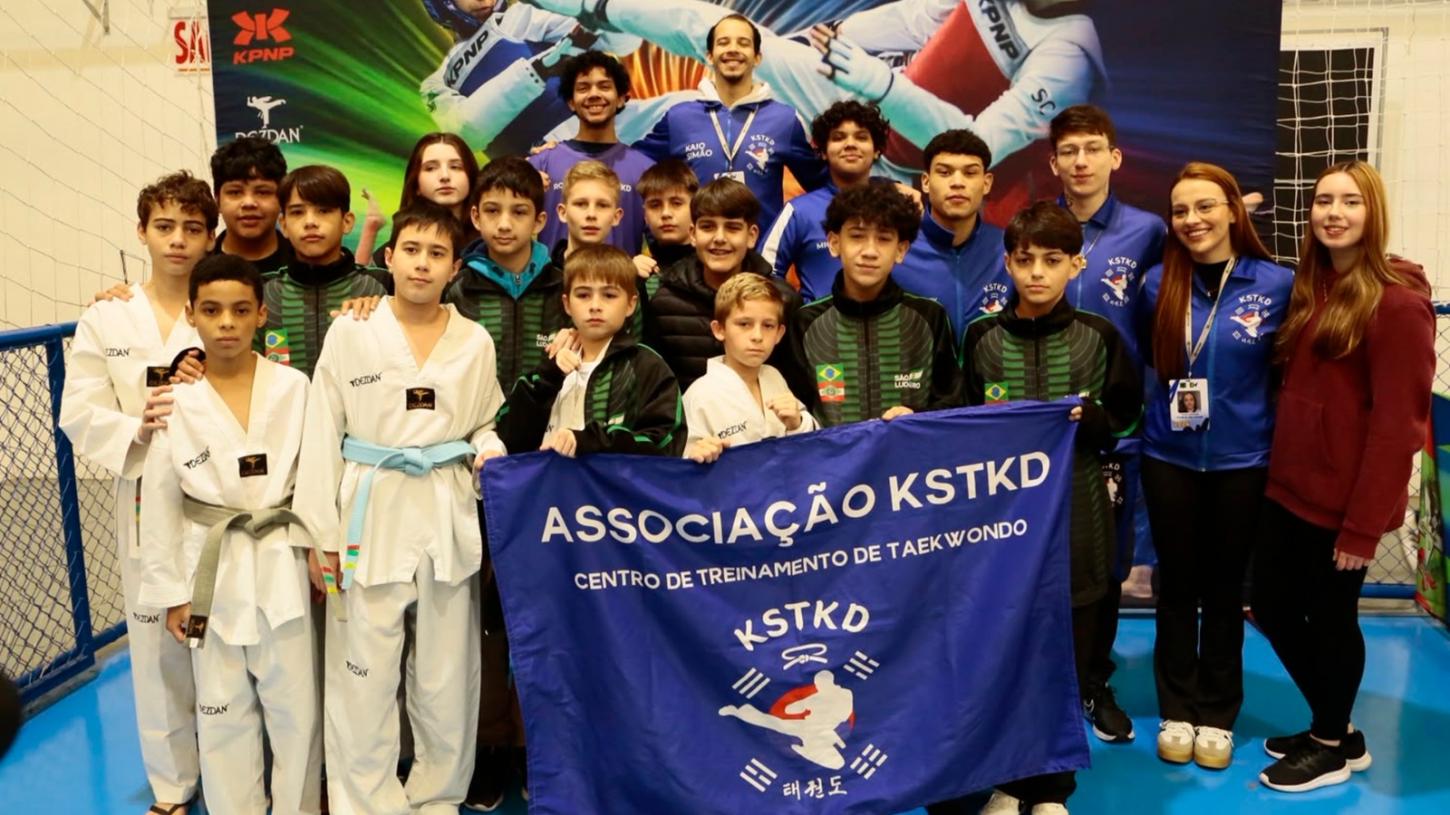 Taekwondo de São Ludgero conquista 20 medalhas na Copa Santa Catarina e garante 3º lugar geral por equipes