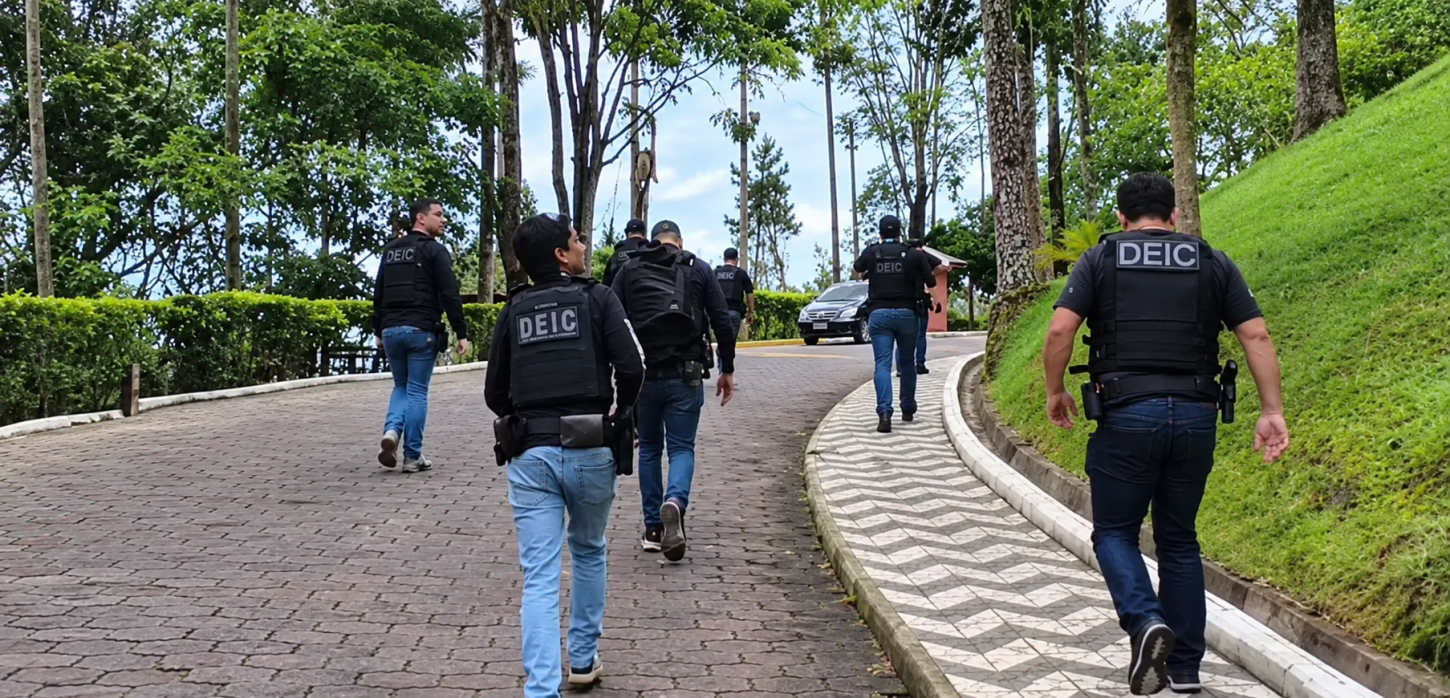 Operação 'Laços de Aço': Polícia Civil desarticula grupo que simulou falso assalto em Gravatal para desviar carga destinada a Braço do Norte