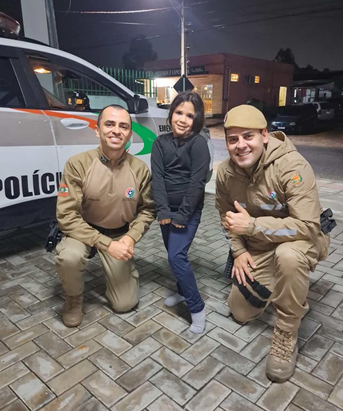 Policiais militares salvam criança de 5 anos engasgada com carne em Maracajá