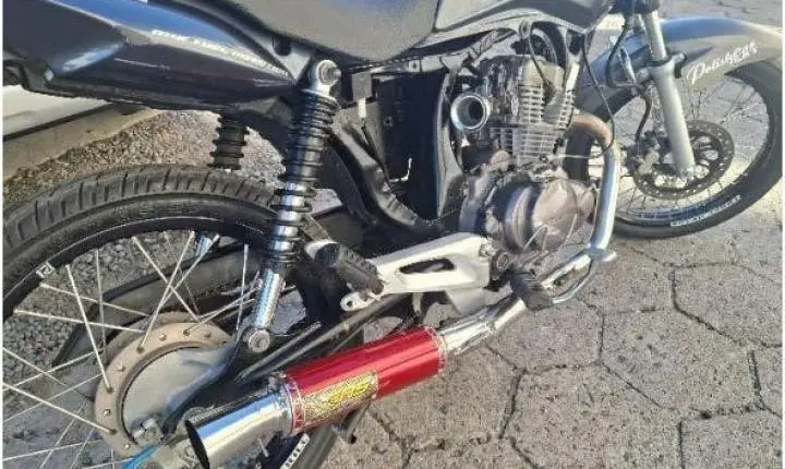 📰 Adolescente foge da PM de moto em alta velocidade e quase atropela criança em Urussanga