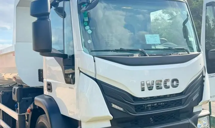 Agricultura de São Ludgero ganha reforço com novo caminhão zero-quilômetro para apoio ao produtor
