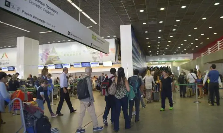 Anac faz operação em aeroportos com maior fluxo em 15 estados