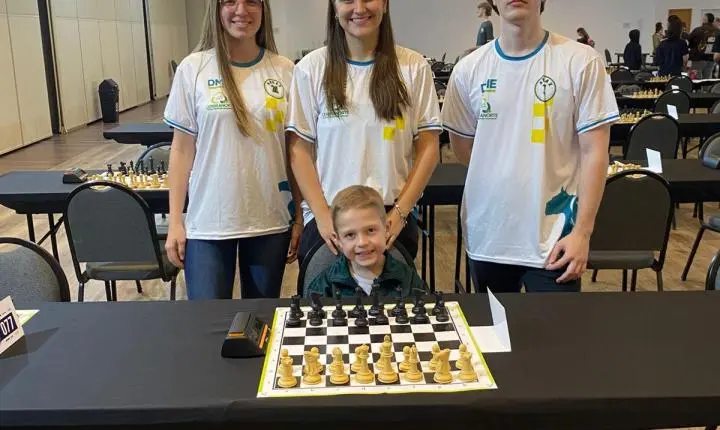 📰 Atleta de Braço do Norte conquista o vice-campeonato brasileiro de xadrez sub-09