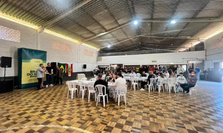🛣️ Baixo Pinheiral recebe ordem de serviço para pavimentação de ruas