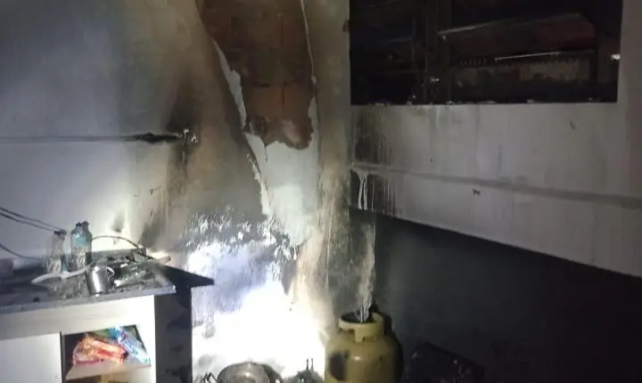 🚒 Bombeiros controlam fogo em apartamento e evitam explosão de gás