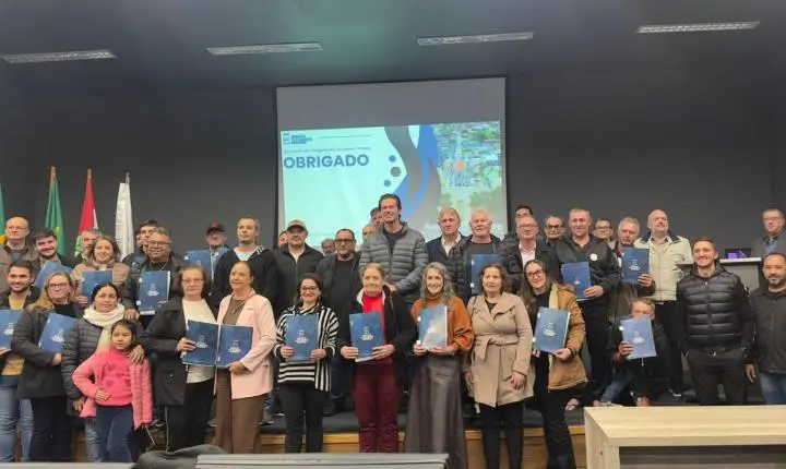 🏠 Braço do Norte entrega 62 certidões de REURB-E no bairro São Cristóvão   