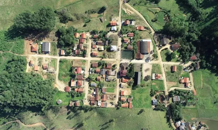🏠 Braço do Norte entrega 62 certidões de REURB-E no bairro São Cristóvão   