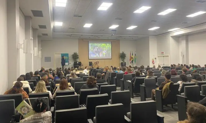 📢 Braço do Norte sedia seminário da Amurel para alinhar atendimento a pessoas em situação de rua