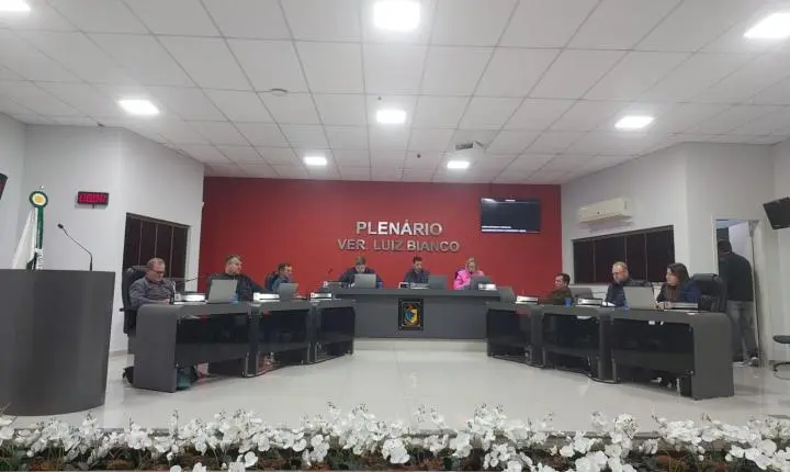 Câmara de São Ludgero aprova alterações no CISAMUREL e recebe projeto de cessão de carro à Rede Feminina