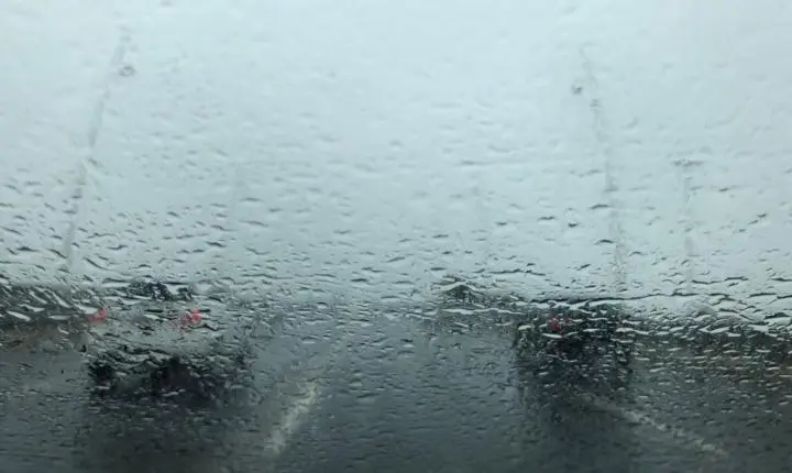 🌪️ Ciclone extratropical no RS aumenta instabilidade em Santa Catarina