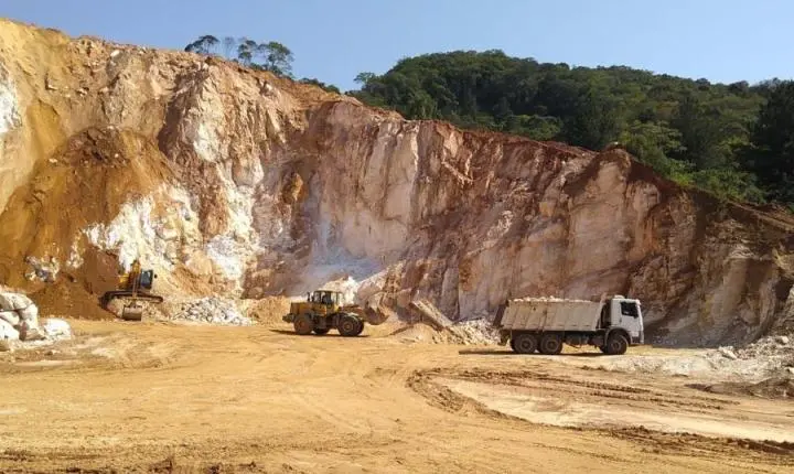 🚫 Comissão da Alesc rejeita dispensa de licença ambiental para mineração