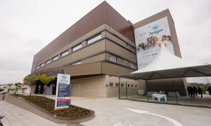 Complexo Hospitalar Santa Teresinha amplia parque tecnológico com novos equipamentos e sala de recuperação