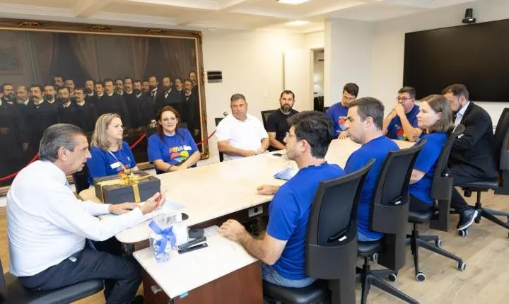 🚨 Deputado Júlio Garcia garante R$ 1 milhão para construção da sede da AMPARA em Armazém