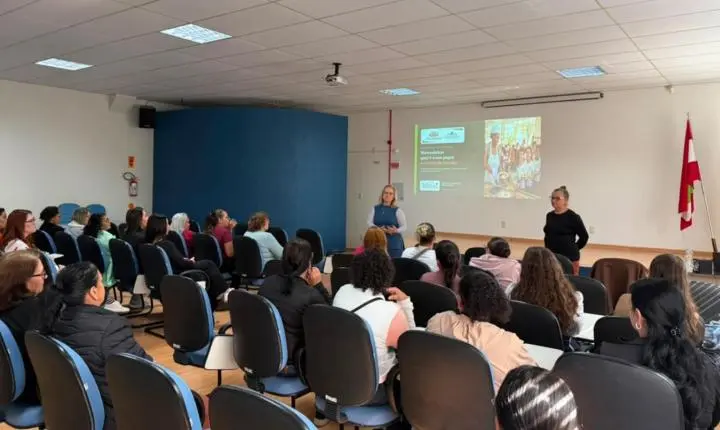 Educação de São Ludgero capacita merendeiras e auxiliares com foco na qualidade do ambiente escolar