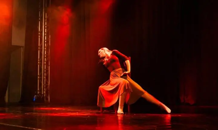 Estúdio Dahlia, de São Ludgero, conquista quatro premiações no 4º Orleans em Dança