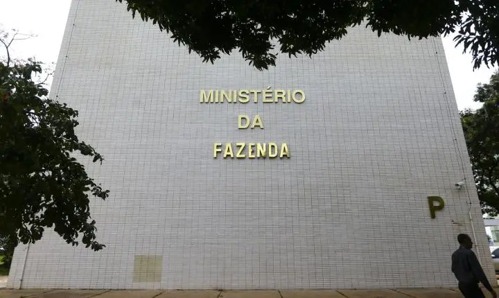 Fazenda alerta sobre falso site do Novo Desenrola