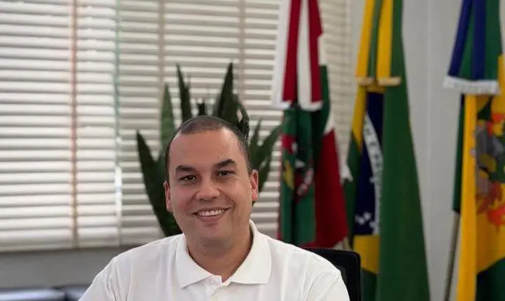 👔 Fernando Longuinho assume a Secretaria de Administração e Fazenda de Braço do Norte