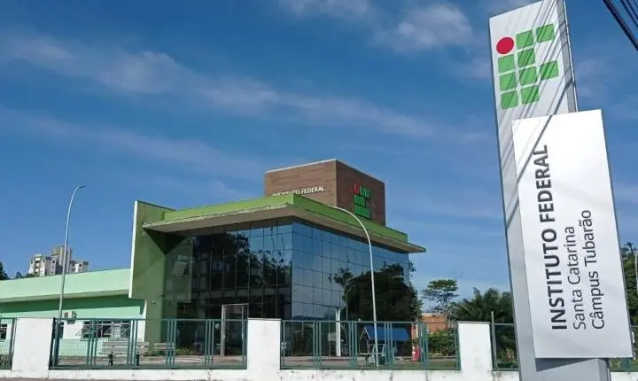 IFSC abre concurso público com 65 vagas e salários de até R$ 13,2 mil em Santa Catarina
