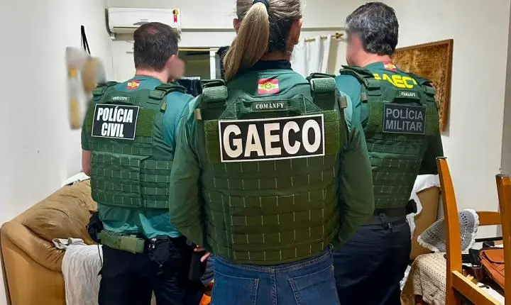 Gaeco de SC cumpre mandados de prisão e busca em operação contra sonegação e lavagem de dinheiro no comércio de grãos