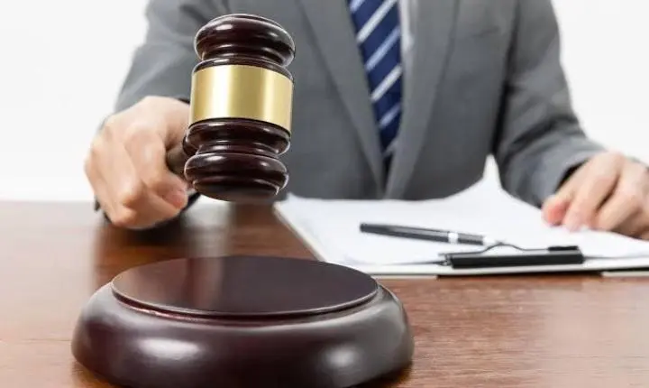 Homem é condenado a devolver R$ 8,9 mil após receber Pix por engano em SC