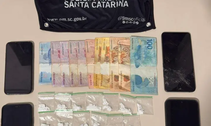 🚔 Homem é preso e adolescente apreendido por delivery de cocaína