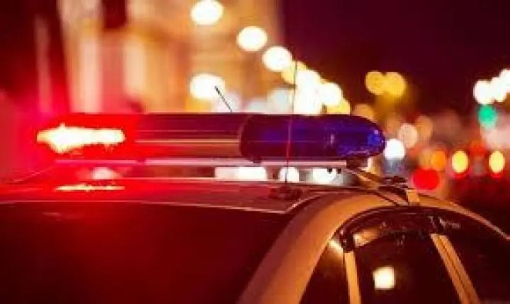 🚨 Homem é preso em Araranguá após prensar companheira contra porta e agredi-la