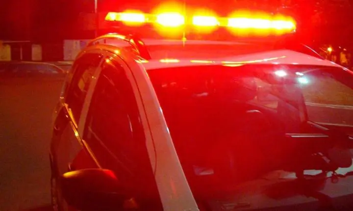 📢 Homem é preso por perseguir e jogar roupas de ex-companheira na rua em Lauro Müller