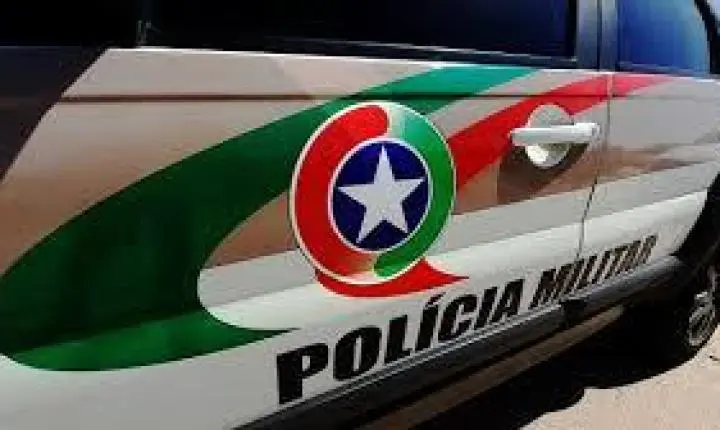 Homem foragido por roubo, furto e receptação é preso em Gravatal