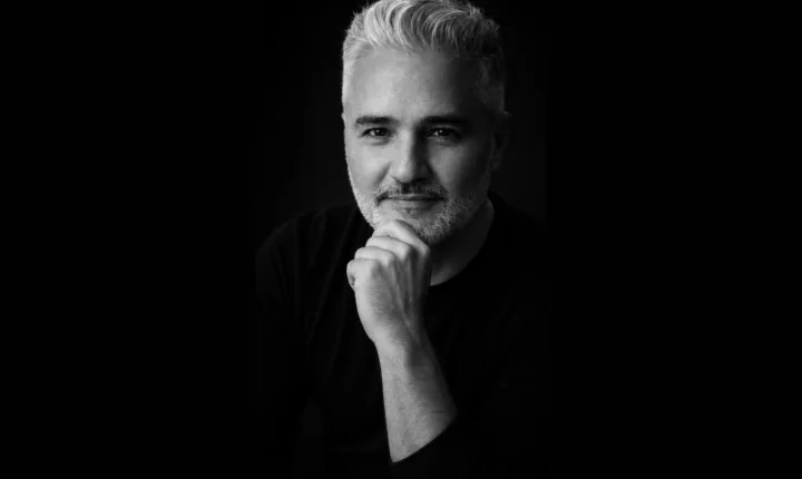 Jornalista Cristiano Alves lança primeiro romance na Bienal Internacional do Livro de São Paulo
