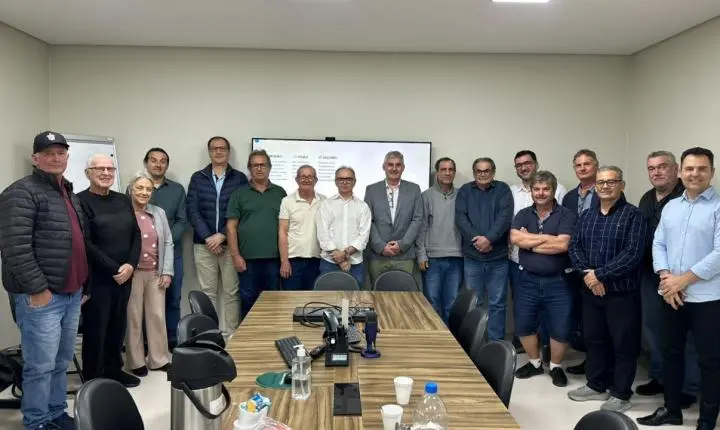 Lauro Rita da Silva é eleito presidente da Associação Beneficente Santa Teresinha para o mandato 2027–2030