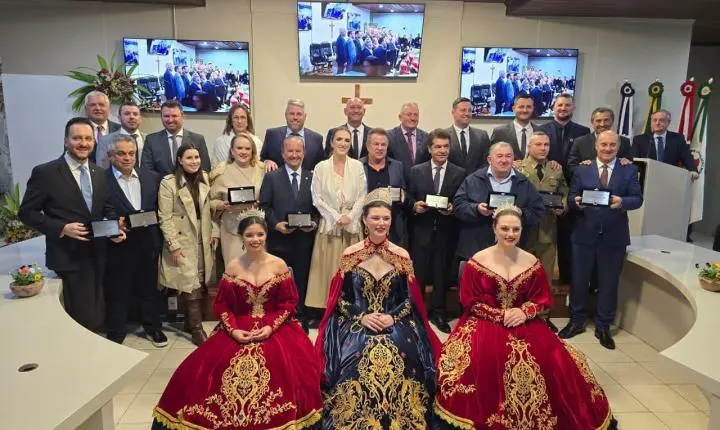 🎖️ Lideranças políticas recebem Título de Cidadão Honorário em Nova Veneza