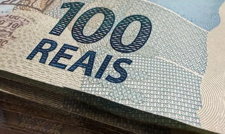 Mercado mantém estáveis projeções para inflação, juros, PIB e dólar