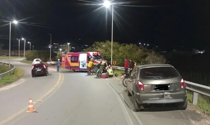 🏍️ Motociclista se perde em curva e é socorrido na SC-370, em Tubarão; moto sumiu do local