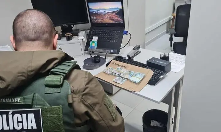 Operação Gaiola Digital investiga fraude em licitações e lavagem de dinheiro em sete cidades de SC