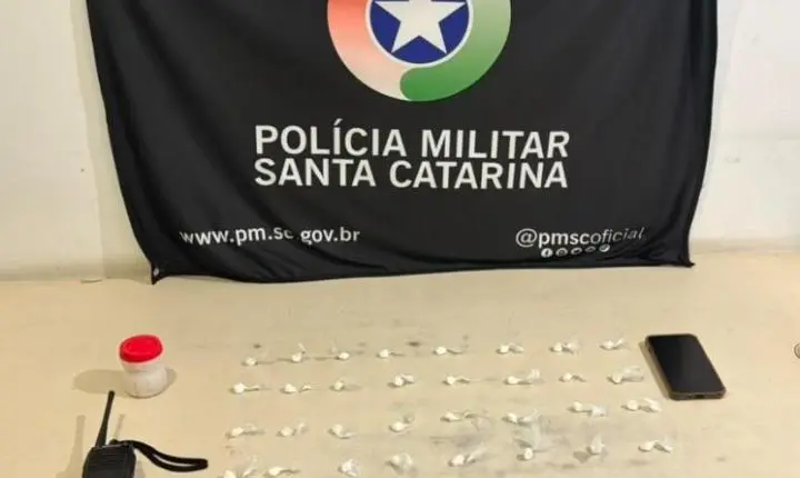 Operações da Polícia Militar terminam com prisões e apreensões em Tubarão, Laguna, Passo de Torres e Criciúma