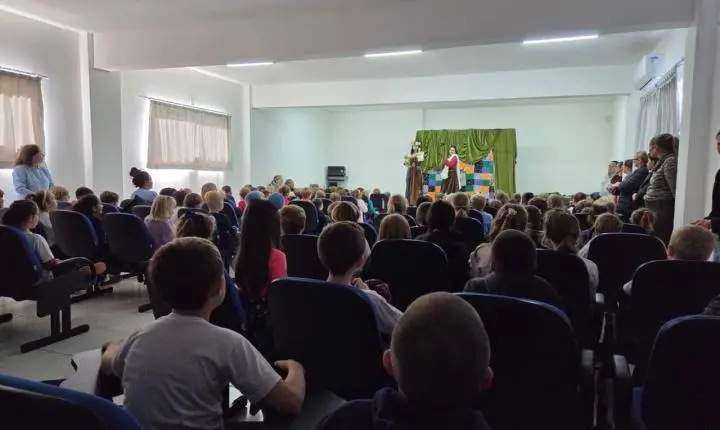 ⚖️ Peças de teatro mobilizam alunos em ação especial da Semana do Meio Ambiente