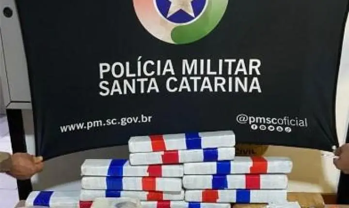 ⚠️ Polícia desarticula ponto de armazenamento de drogas e munições em Passo de Torres