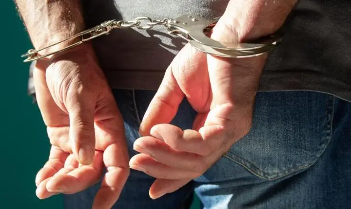 🚨 Polícia Militar captura foragido por estupro de vulnerável em Imaruí