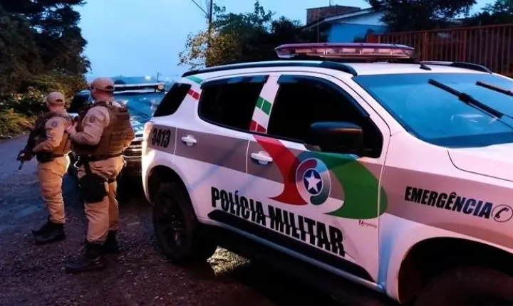 Polícia Militar realiza ofensiva e captura quatro procurados pela Justiça no Sul de SC