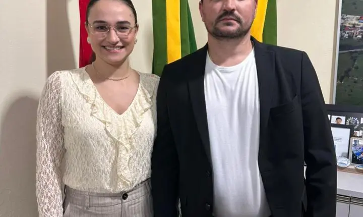 🎓 Presidente da Câmara de Armazém assume a prefeitura interinamente