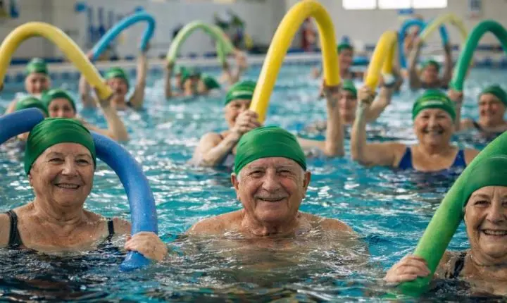 💧 São Ludgero abre inscrições para projeto gratuito de hidroginástica para idosos