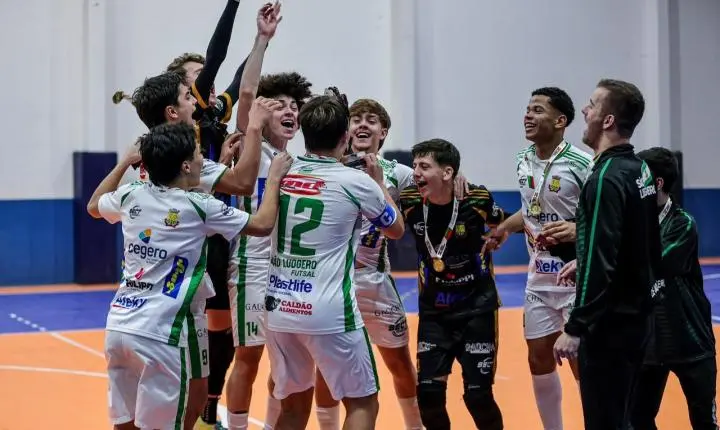 📰 São Ludgero vence Tubarão e conquista o título invicto da microrregional da OLESC no futsal