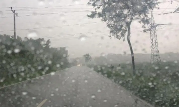 🚩 SC em alerta máximo: Frente fria traz risco de tempestades severas e vendavais
