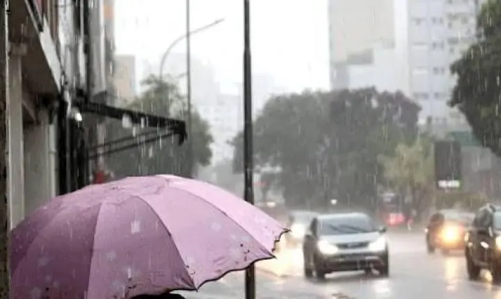 Tempo instável dá lugar a ar frio e mar agitado no fim da semana em Santa Catarina