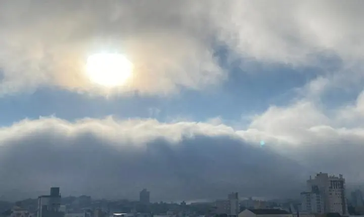 ❄️ Terça-feira começa com frio intenso e geada em Santa Catarina